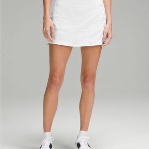 Lululemon Pace Rival Mid-Rise Skirt in White